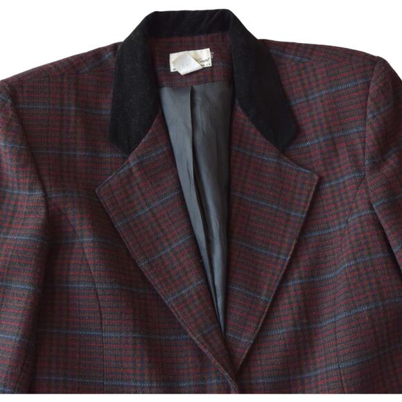 Vintage Burgundy Plaid Wool Blend Blazer with Velvet Collar, Size Medium - Picture 2 of 5